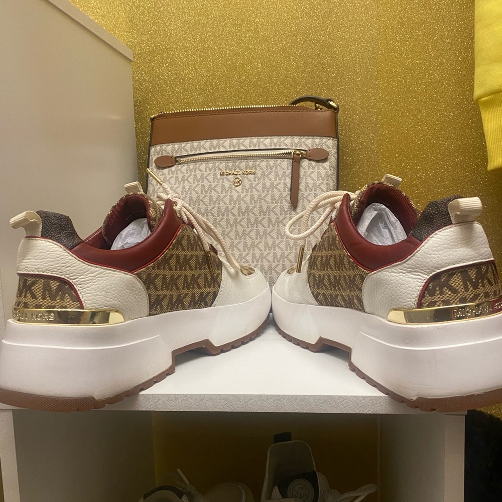 Michael Kors Sneakers Rarely Worn